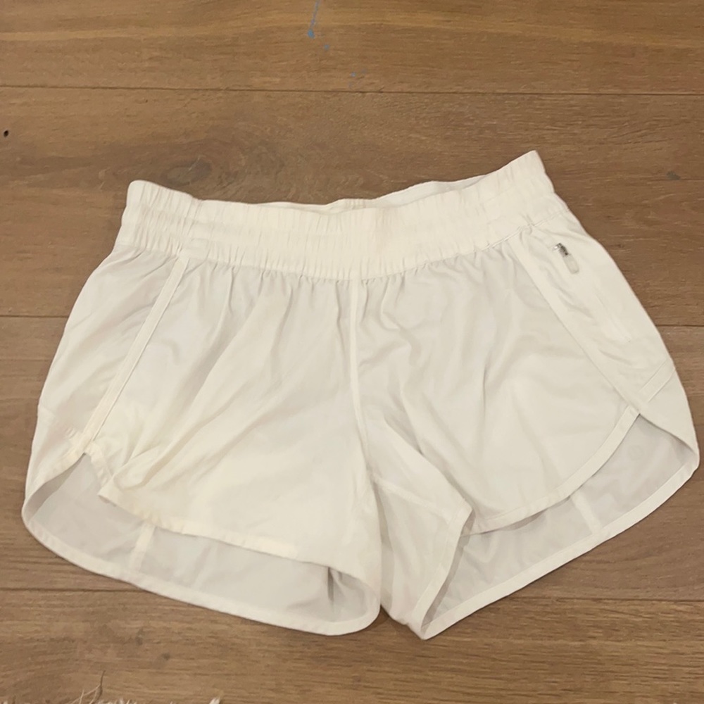 Lululemon White Shorts size 10